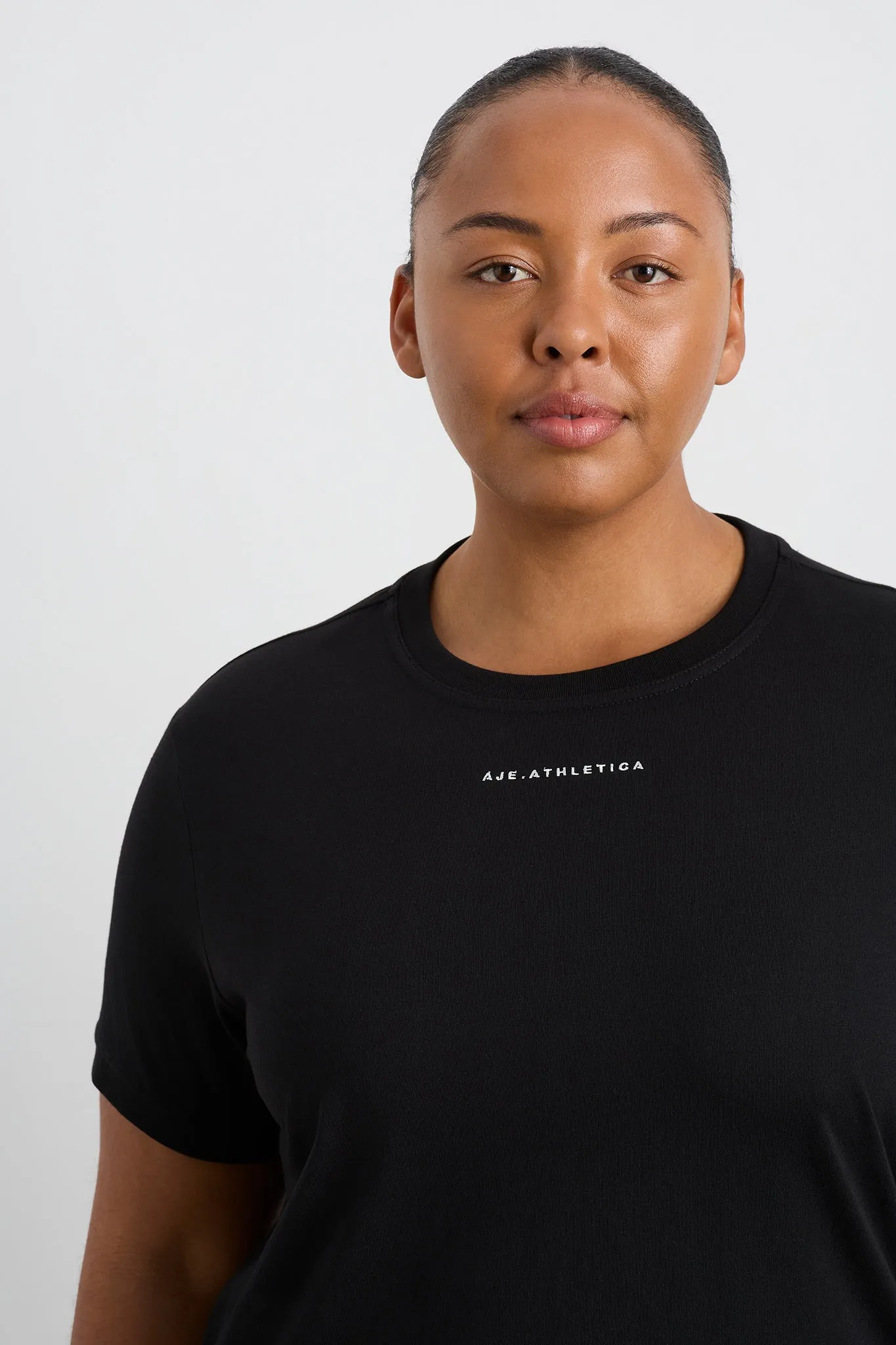 Fitted Logo T-Shirt 102